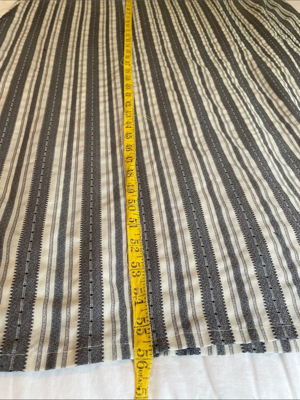 Striped V-Neck Kaftan - Picture 4 of 8